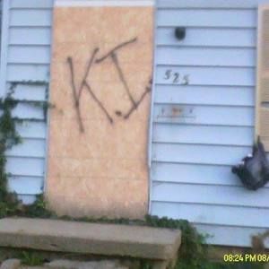 Meet your Posher, Marlon